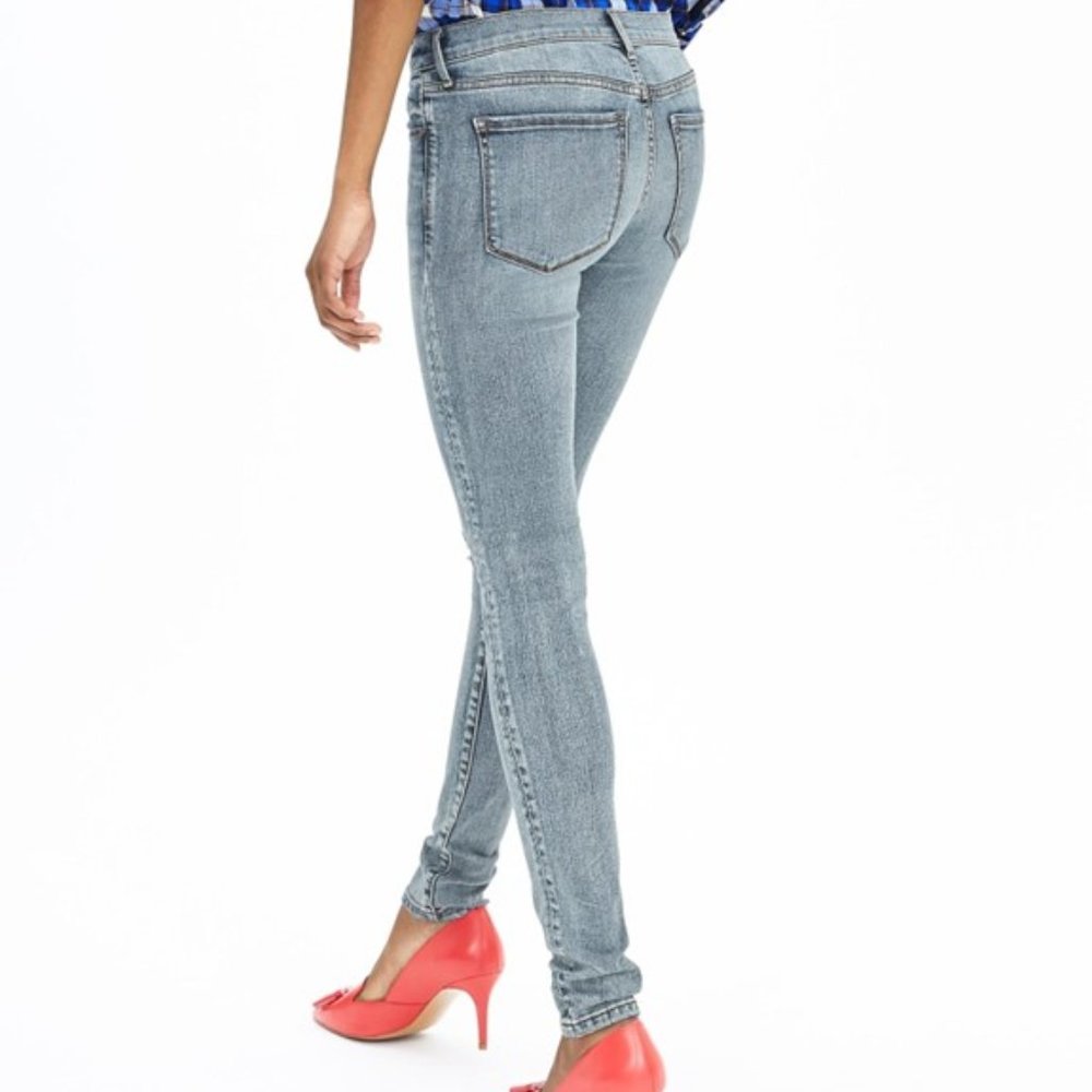 Banana Republic Premium Denim Petite Jeans - Picture 3 of 8
